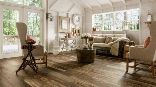 Como escolher o pavimento laminado para diferentes estilos de interiores